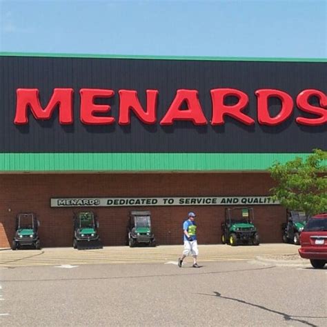 is menards privately owned.